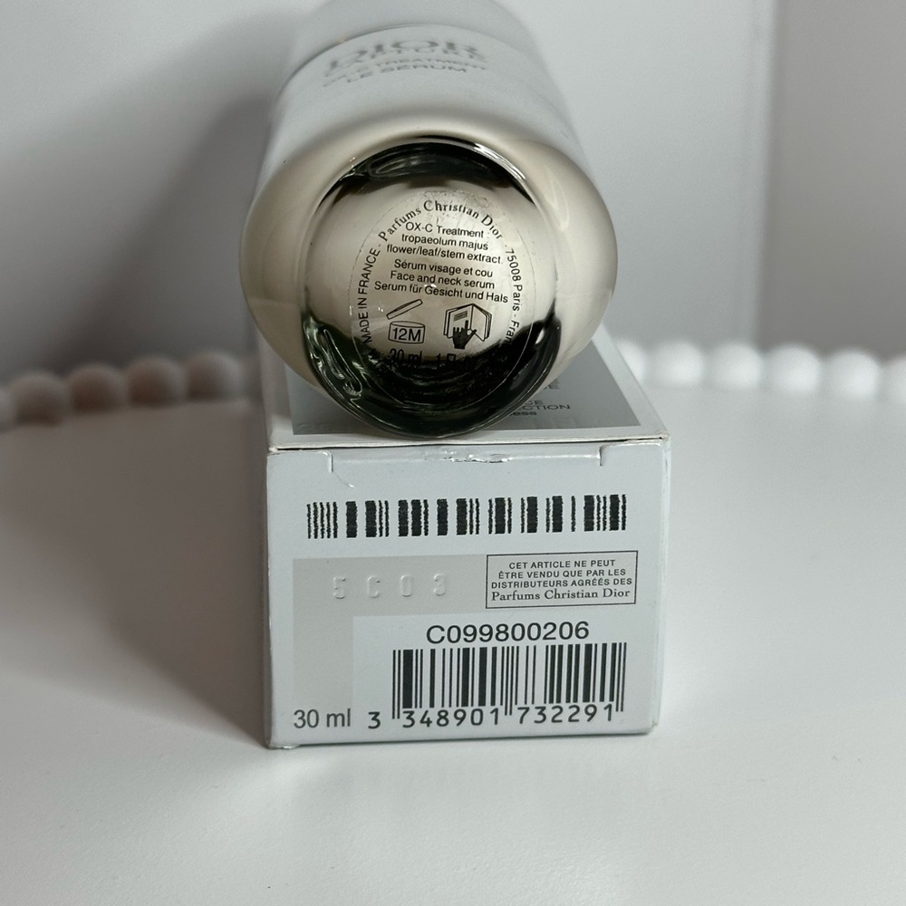 DIOR Capture OX-C Treatment Le Serum 1 oz/30 ml New with box - Picture 3 of 3